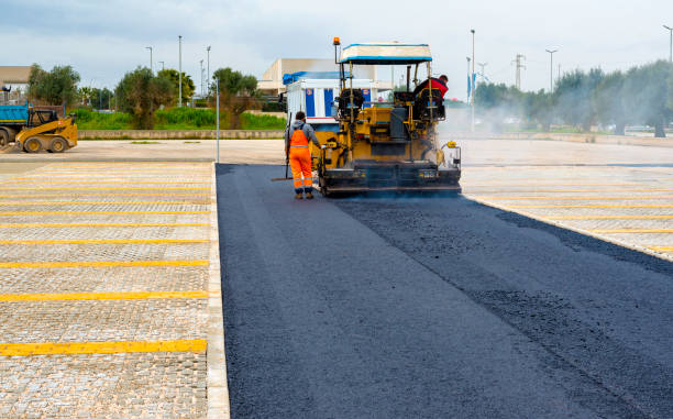 Best Driveway Resurfacing Pavers  in Lakeview, OR